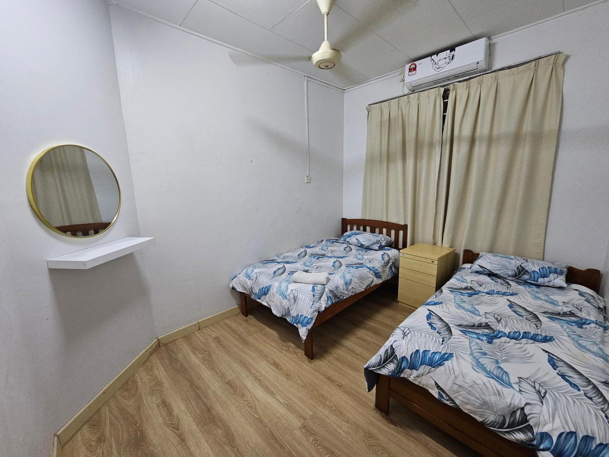 Ruhani Homestay 3 Kb - 4 Bedroom Fully Airconditioned With Wifi & Netflix كوتا بْهارو المظهر الخارجي الصورة