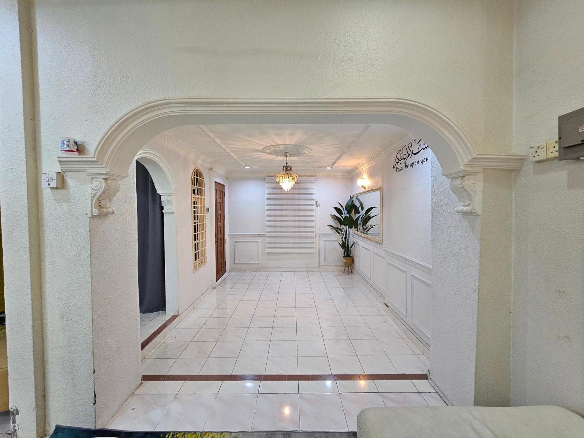 Ruhani Homestay 3 Kb - 4 Bedroom Fully Airconditioned With Wifi & Netflix كوتا بْهارو المظهر الخارجي الصورة