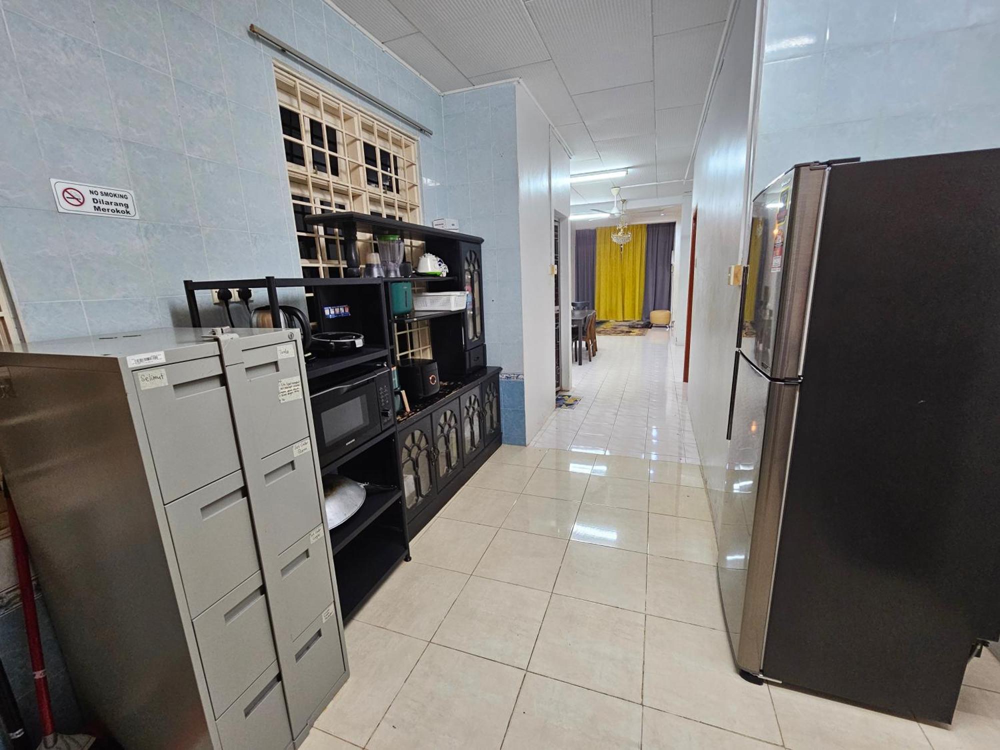 Ruhani Homestay 3 Kb - 4 Bedroom Fully Airconditioned With Wifi & Netflix كوتا بْهارو المظهر الخارجي الصورة